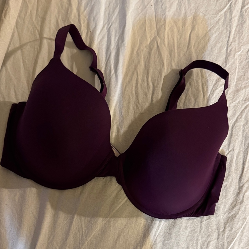 Victoria’s Secret T - Shirt Bra Demi